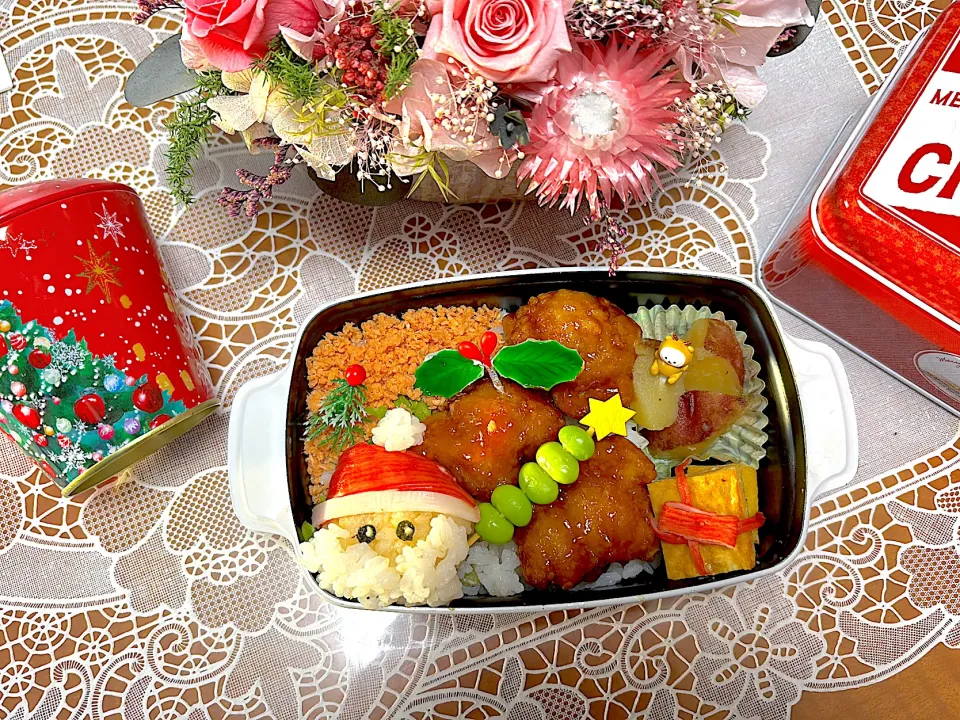 2024.12.16はサンタさんおにぎり弁当🎄|makoさん