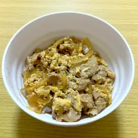 卵豚丼|あっぷるさん