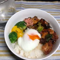 19:19 焼き鳥丼|へれ子さん