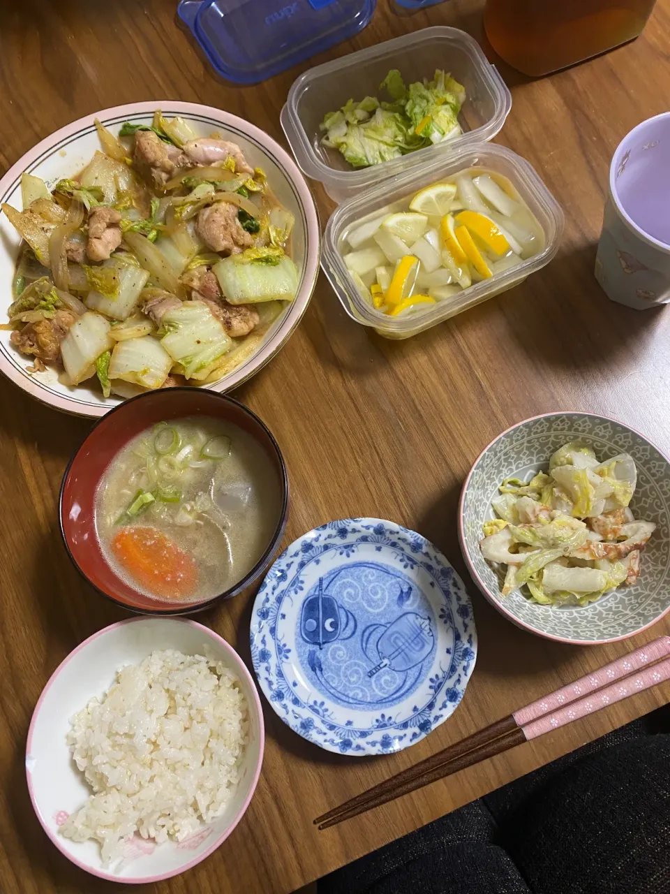 夜　鶏肉と白菜の味噌炒め､白菜と竹輪の胡麻マヨネーズ和え|みちくんさん