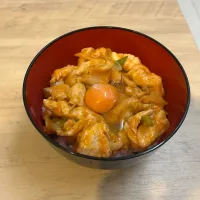 鶏むねユッケ丼|りょうさん