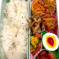 おっさん弁当　パスタ　🎃🍠　チンピラ　ほうれん草バターソテー　板東英二　🫘|ひげおやじさん