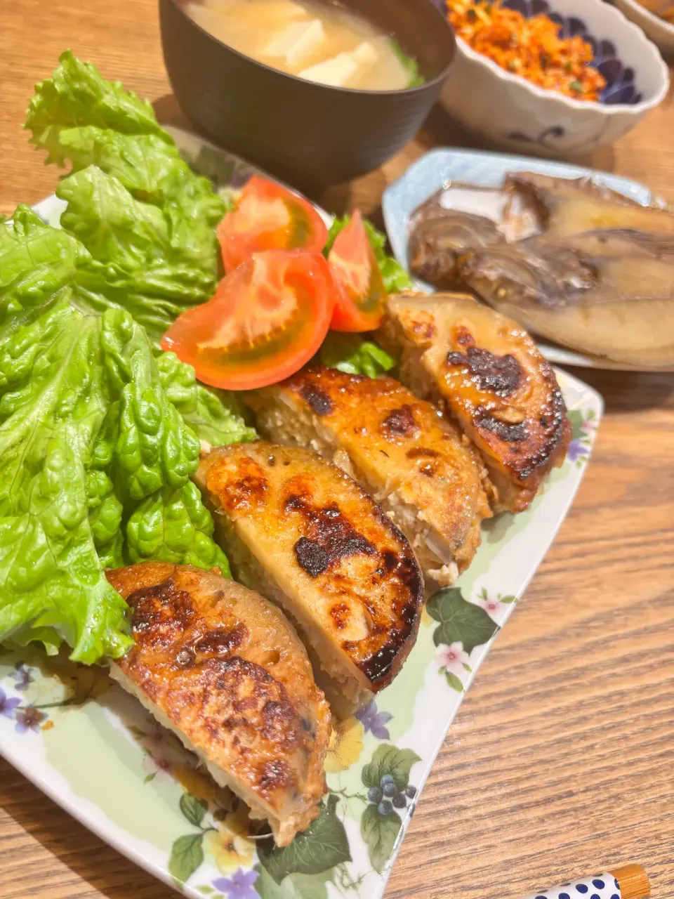 鶏ひき肉のレンコン挟み焼き|あつこさん