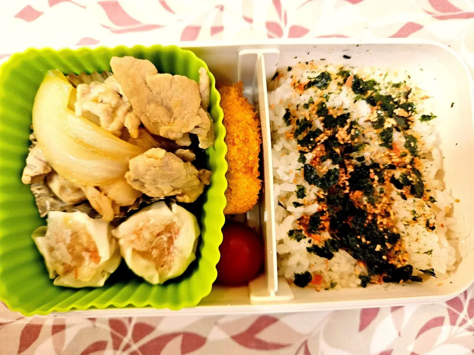 しょうが焼き❤️旦那さんお弁当❤️|かおるcitronさん