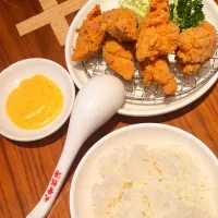 Fried chicken (yellow mayo so tasty)~ Dinner in Beijing 😋😘😘😘🤗|🌷lynnlicious🌷さん