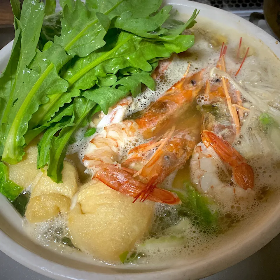 海老と白身魚の鍋🍲|もえさん