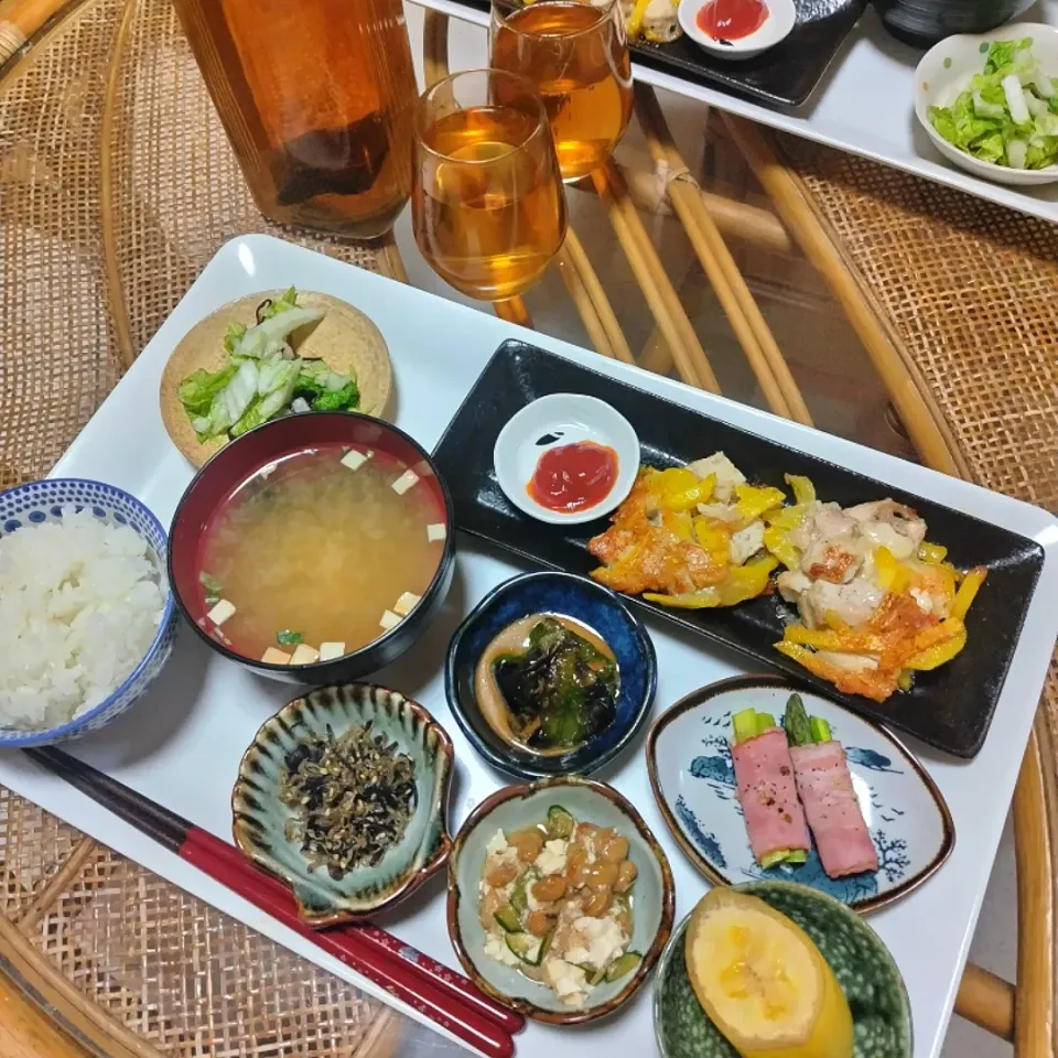 塩麹パウダーのポテト焼、m.rafuさんレシピ定食です✨ぽんすけさんの白菜の浅漬も添えて😊美味しかったです✨|rikako♪。.:＊さん