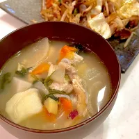 おっさんご飯　鳥汁|ひげおやじさん