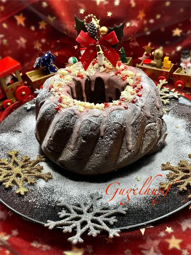 Snapdishの料理・レシピ写真:濃厚ブラウニークグロフ˗ˋ🎄 ⋆｡🎅🏻🦌𓂃˚ ༘ •₊🎁｜いよいよクリスマス🎄どっしり焼けたケーキで迎えましょう♪