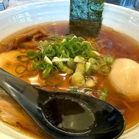 醤油味玉らぁ麺@らぁ麺金萬・川口市|らーめん好き！さん