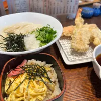 海老三昧ぶっかけうどん、ばら寿司🦐🍣|buhizouさん