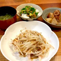 サラダチキンゴマドレ和え　大根味噌生姜煮　キャベツコーンスープ|とゆあさん