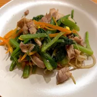 蒸し鶏入り彩り野菜のおかずナムル|ぺろたんさん