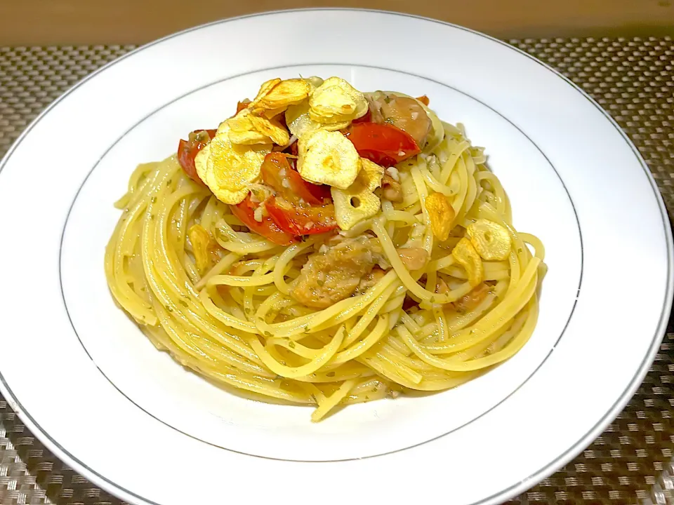 トマトとホタテのペペロンチーノ|ご飯がススムくんさん