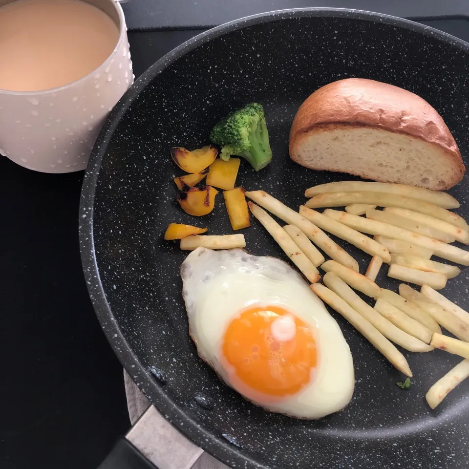 11:38 朝ごはん🍳☕️|へれ子さん