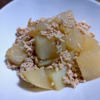 カブと鶏ひき肉の煮物|まめころさん