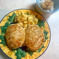 鶏胸肉と豆腐の白ハンバーグ| こっぷさん