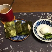 わさびふりかけと塩昆布の混ぜご飯おにぎり、ゆで卵、野沢菜漬け、ホットコーヒー(朝ご飯)|enarinさん