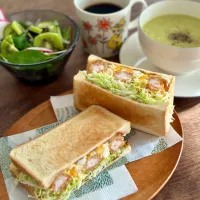 今日の昼ごはん|ぺんぎんさん