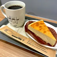 ニューヨークチーズケーキ
ドリップコーヒー| T. Wonderさん