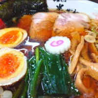 【食べログ TOP 5000】 
中華そば 半ざわ 
中華そば醤油 (1,000円) 
＋味玉 (覆麺智/花木共通のメンバー
カード提示で無料) 
＋白めし小 (100円)
＠西巣鴨2分 
(JR板橋駅から徒歩14分) 
24315 (342,545)| 大脇さん