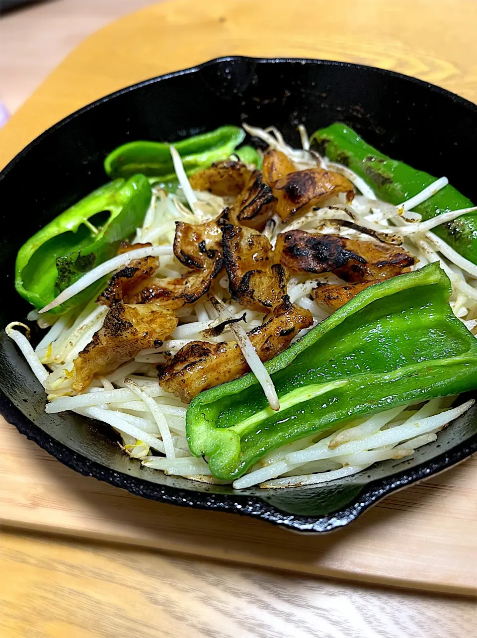 カレーホルモン鉄板焼き|あやさん