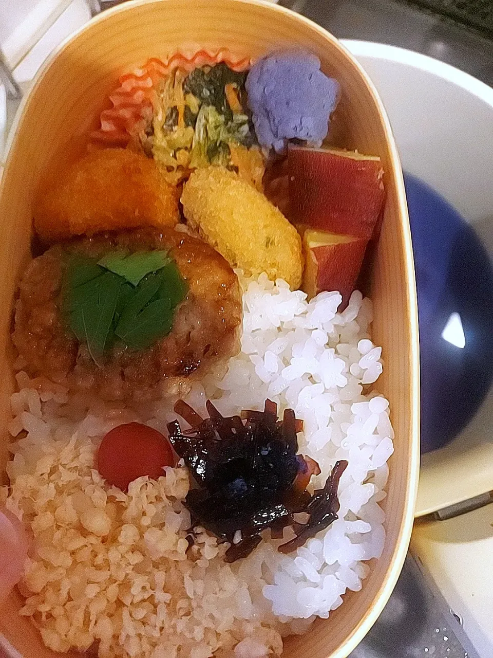 今日の息子のお弁当🎄|くま子ʕ•ᴥ•ʔお弁当さん