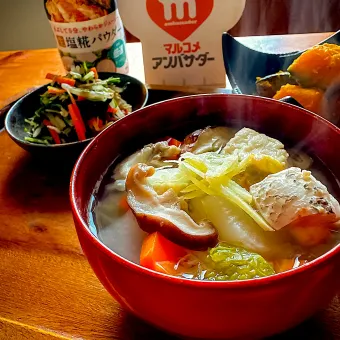 Snapdishの人気料理写真:rockin'🎸鯛のあら汁🍲💭