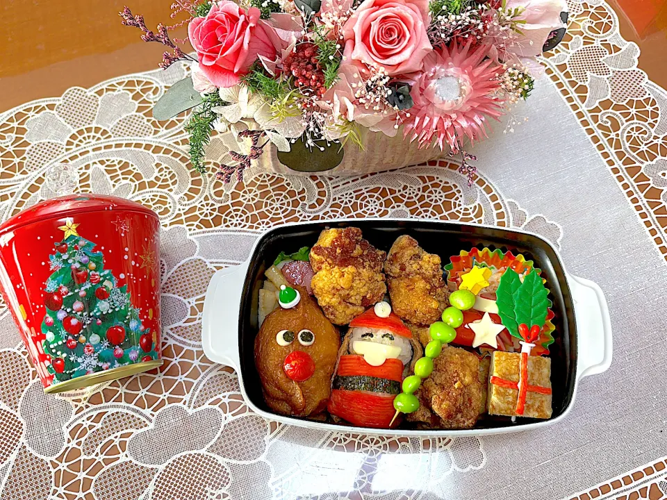 2024.12.23はサンタいなり弁当🎄|makoさん