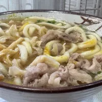 ヘルシー干し大根入り肉うどん🥰|🐧ペンギン2さん