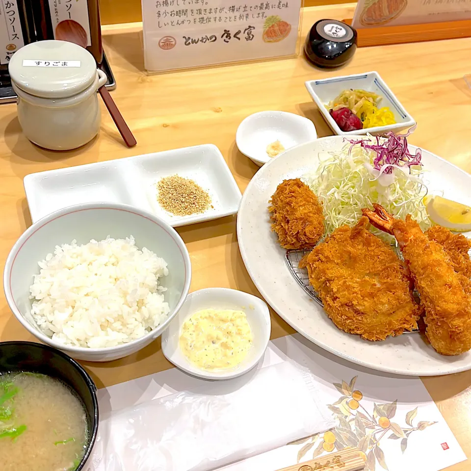 ミックスカツ定食inきく富|たくちゃんせんせーさん