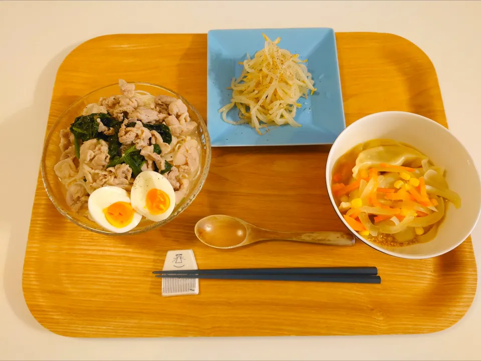 今日の夕食　豚肉のナンプラーそうめん、もやしナムル、餃子の塩麹スープ|pinknari🐰🌈さん