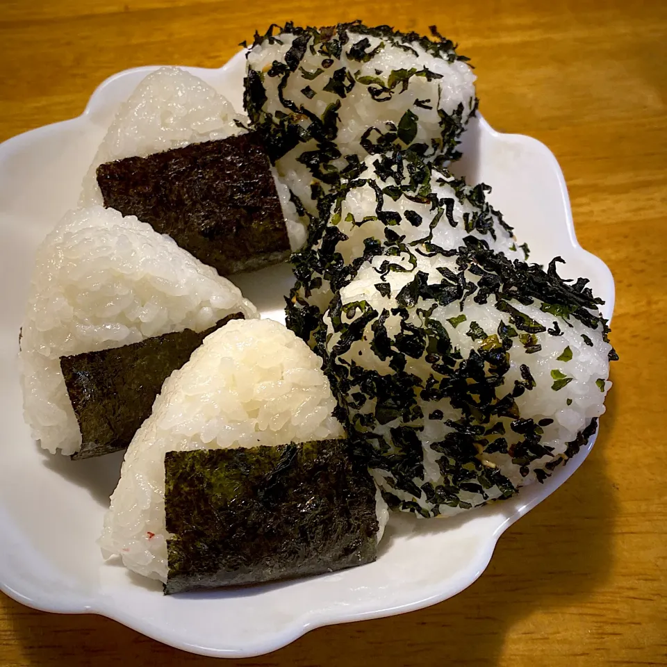 夫のおにぎり🍙弁当|もえさん