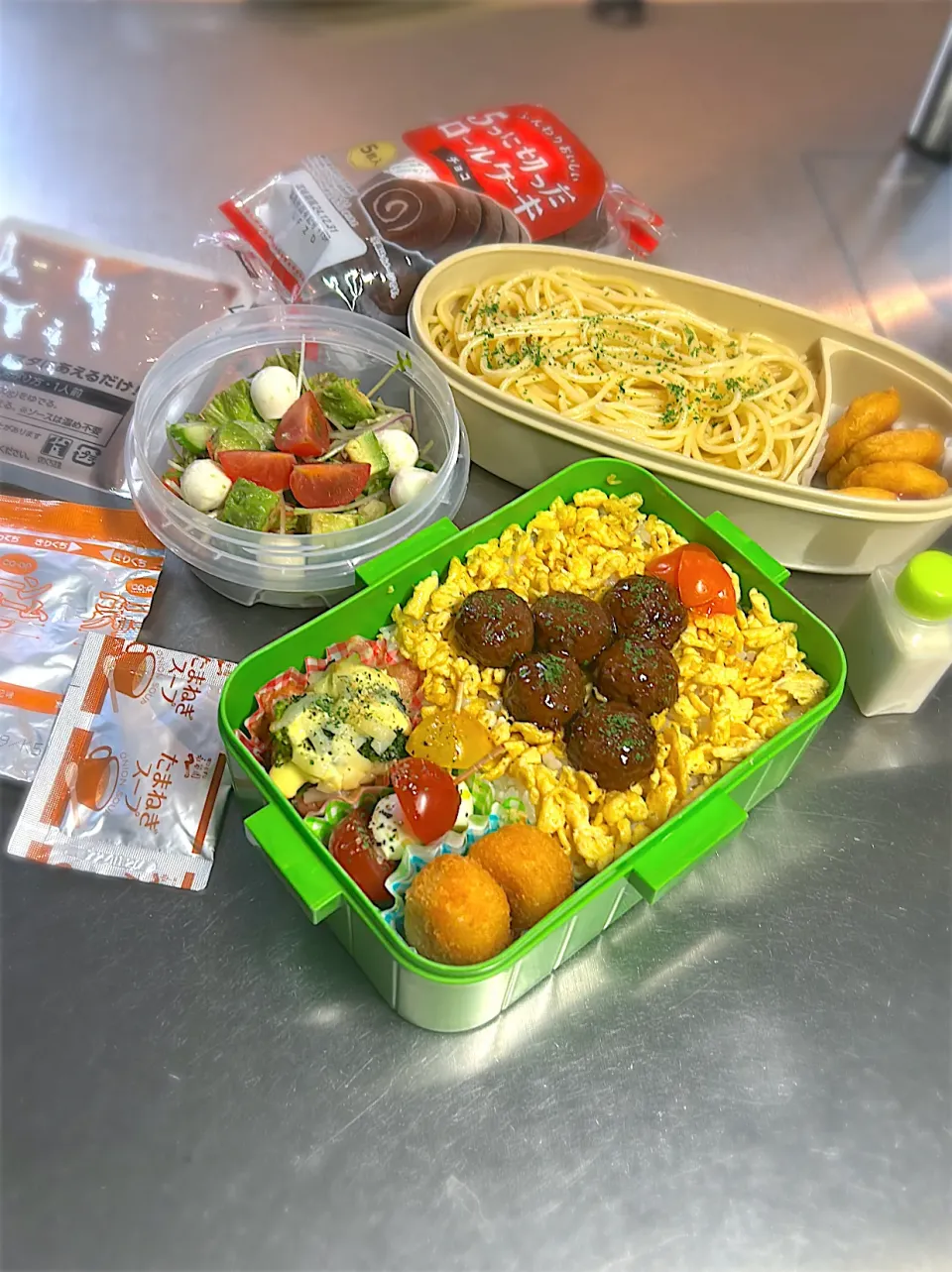 R6.12/25(水) ·͜·♡ボロネーゼパスタ&ミートボール弁当👨🏻‍🍳|hamakoさん