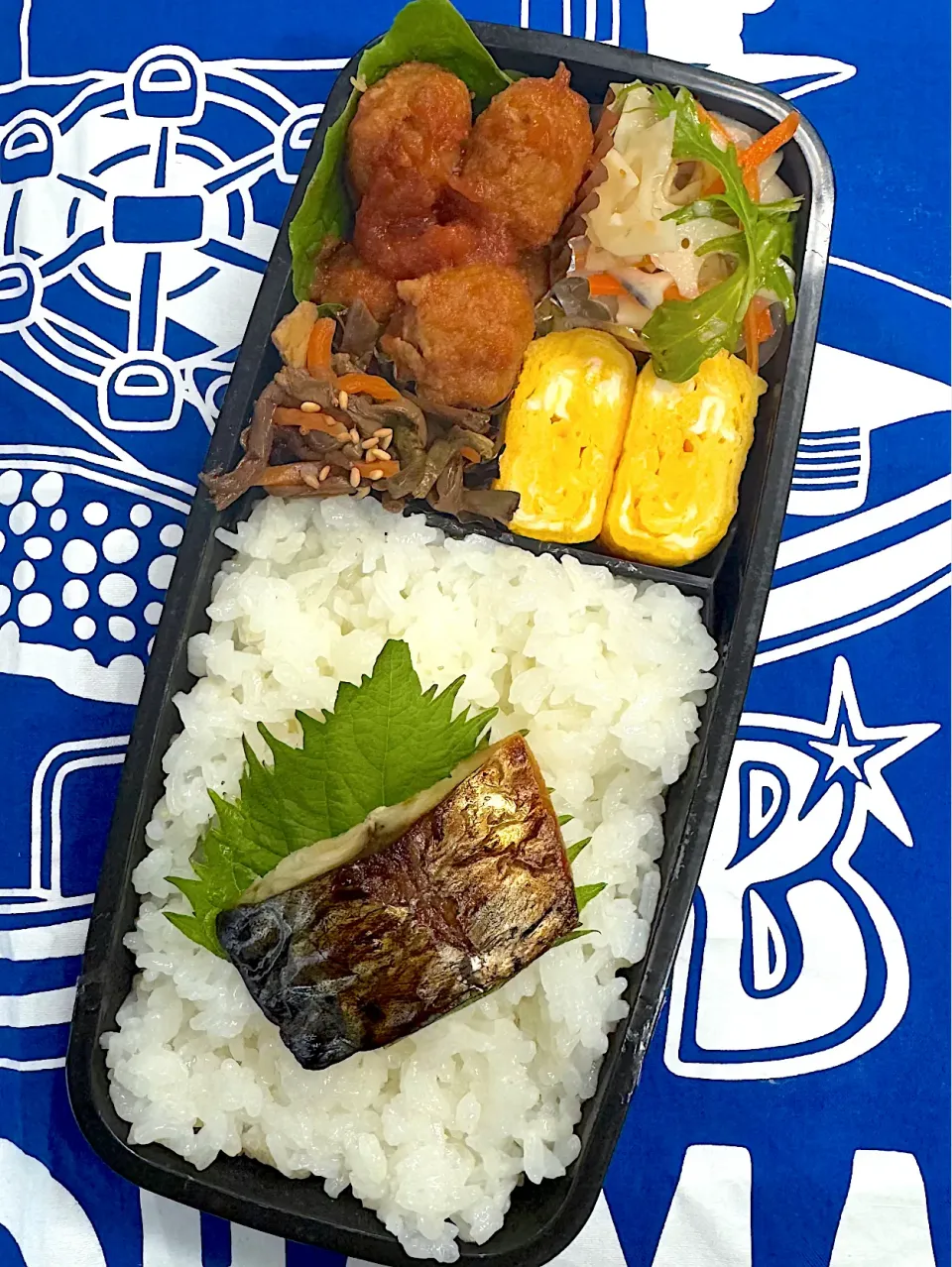 12月25日 クリスマスだけど 普通の お弁当🍱|sakuramochiさん