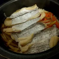 太刀魚の炊き込みごはん|茶茶茶さん