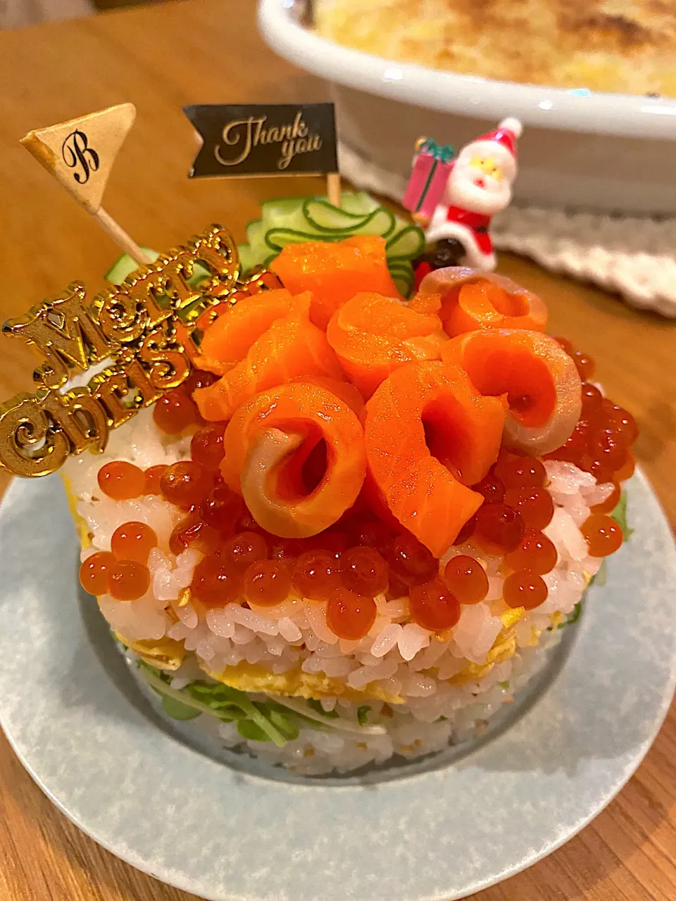 クリスマス🎄お寿司ケーキ😋|kaokaoさん