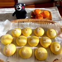 ももさんの料理 何と水分はミカンだけ(((o(*ﾟ▽ﾟ*)o)))みかんで焼くみかんパン🍊