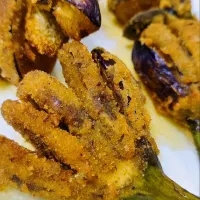 baby aubergines in crispy coating|hinaさん