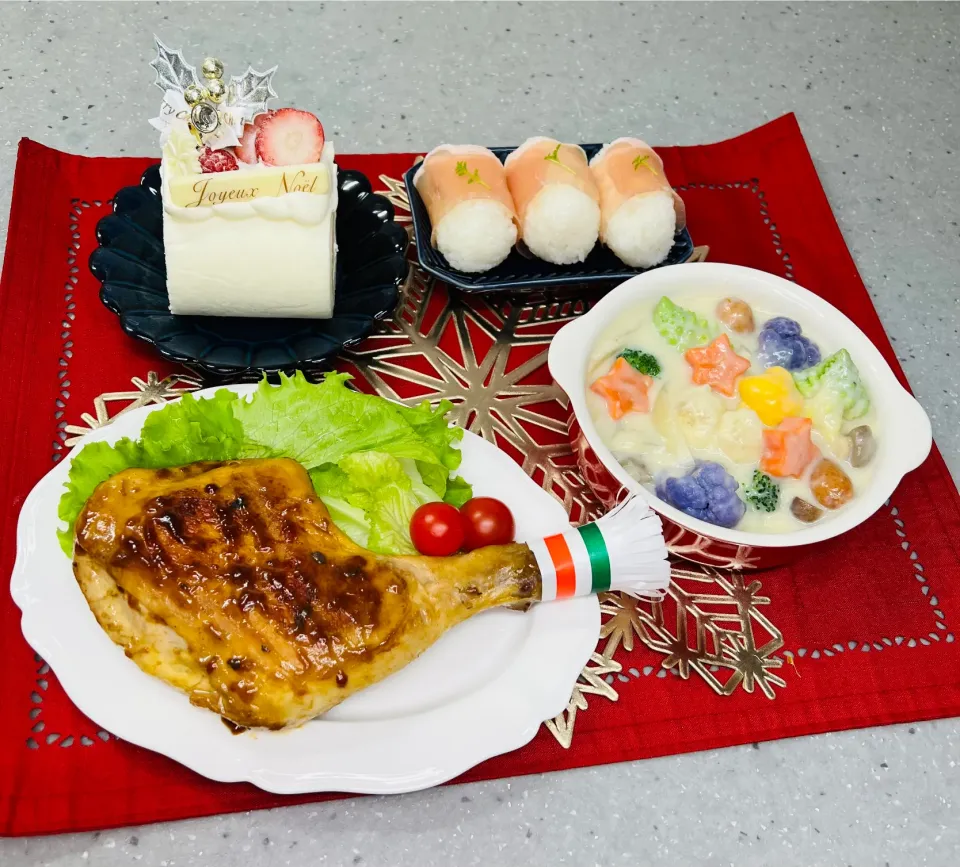 「クリスマス　ディナー🍽️」|バシュランさん