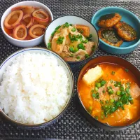 厚揚げ肉豆腐＆大葉つくね定食♪ムスコの置きランチ| からあげビールさん