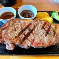 リブロースステーキ300g🥩|buhizouさん