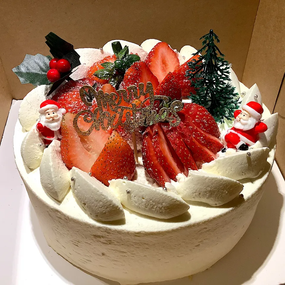 2024 strawberry Christmas cake 🍓🎂|🍁さん