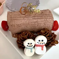 ビスケットで作るブッシュドノエル🎄|ぽよさん