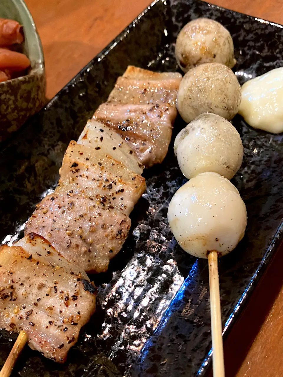 焼き鳥も定番かな 豚バラとうずらの卵|🐈⸒⸒⸒⸒つるのダンス🐈🐾さん