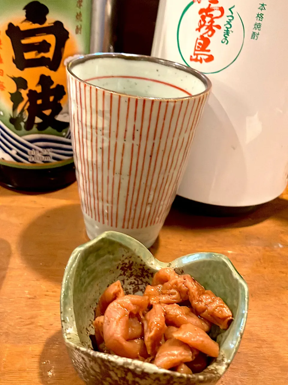 キープしてる薩摩白波は今日は梅干しでお湯割り〰️🥃|🐈⸒⸒⸒⸒つるのダンス🐈🐾さん