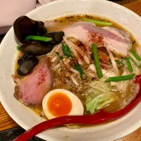 おしゃれな味噌ラーメン|Takeshi  Nagakiさん