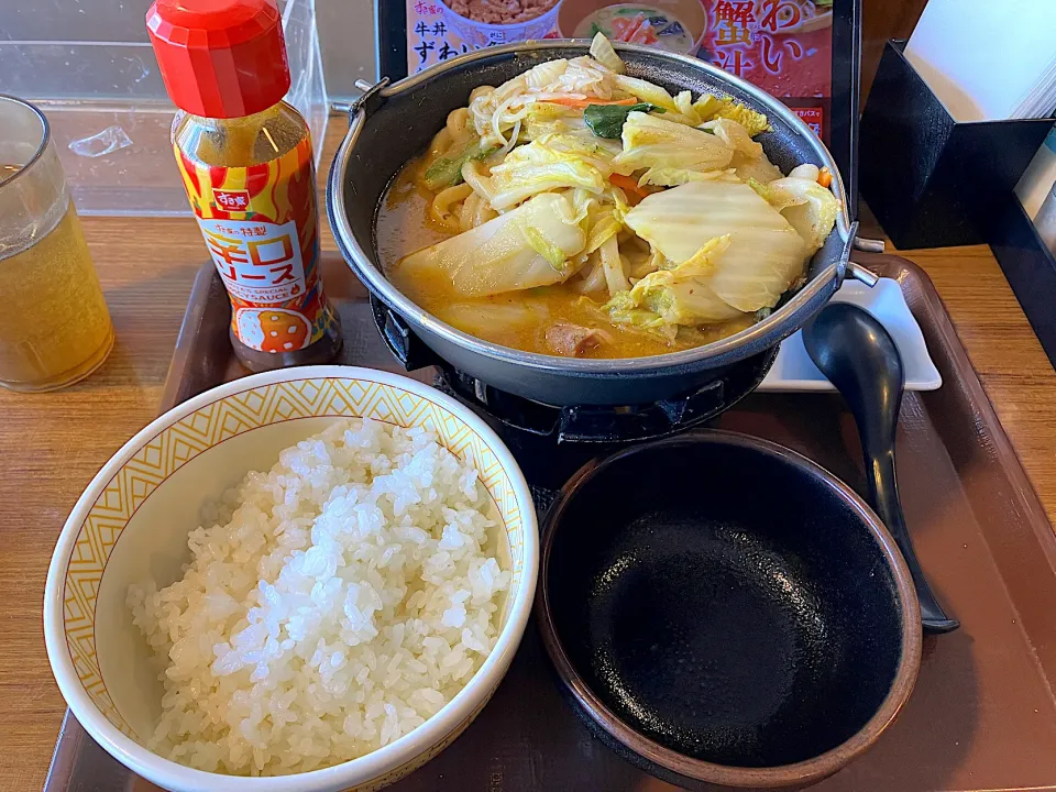 鶏カレー坦々鍋定食|しのぶさん