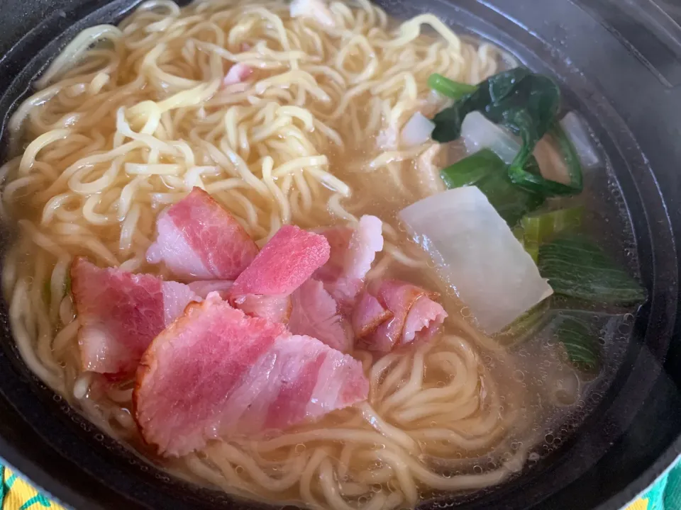 土鍋で北斎ラーメン|そらまめさん