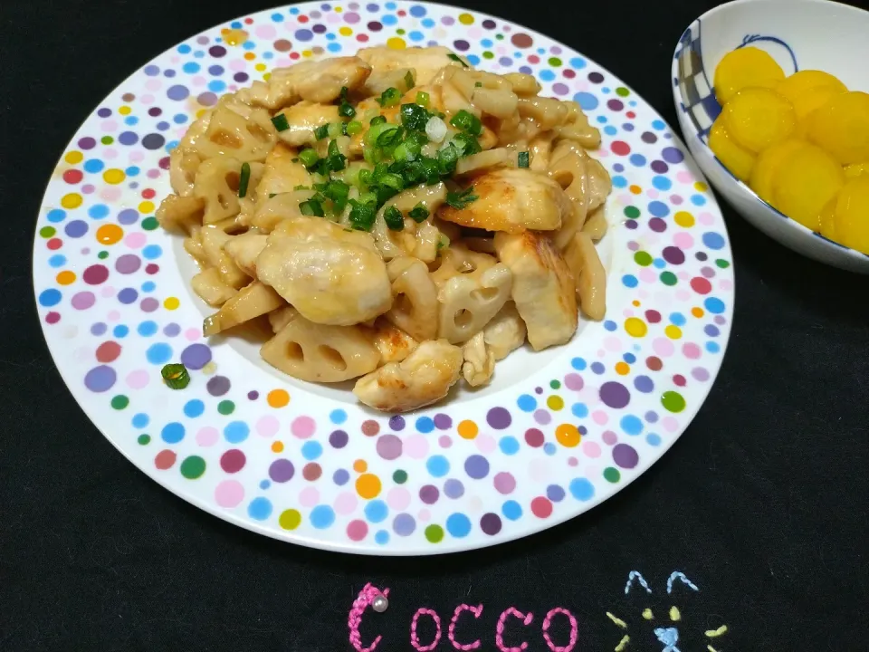 鶏むね肉とレンコンの甘酢炒め✨|cocco+さん